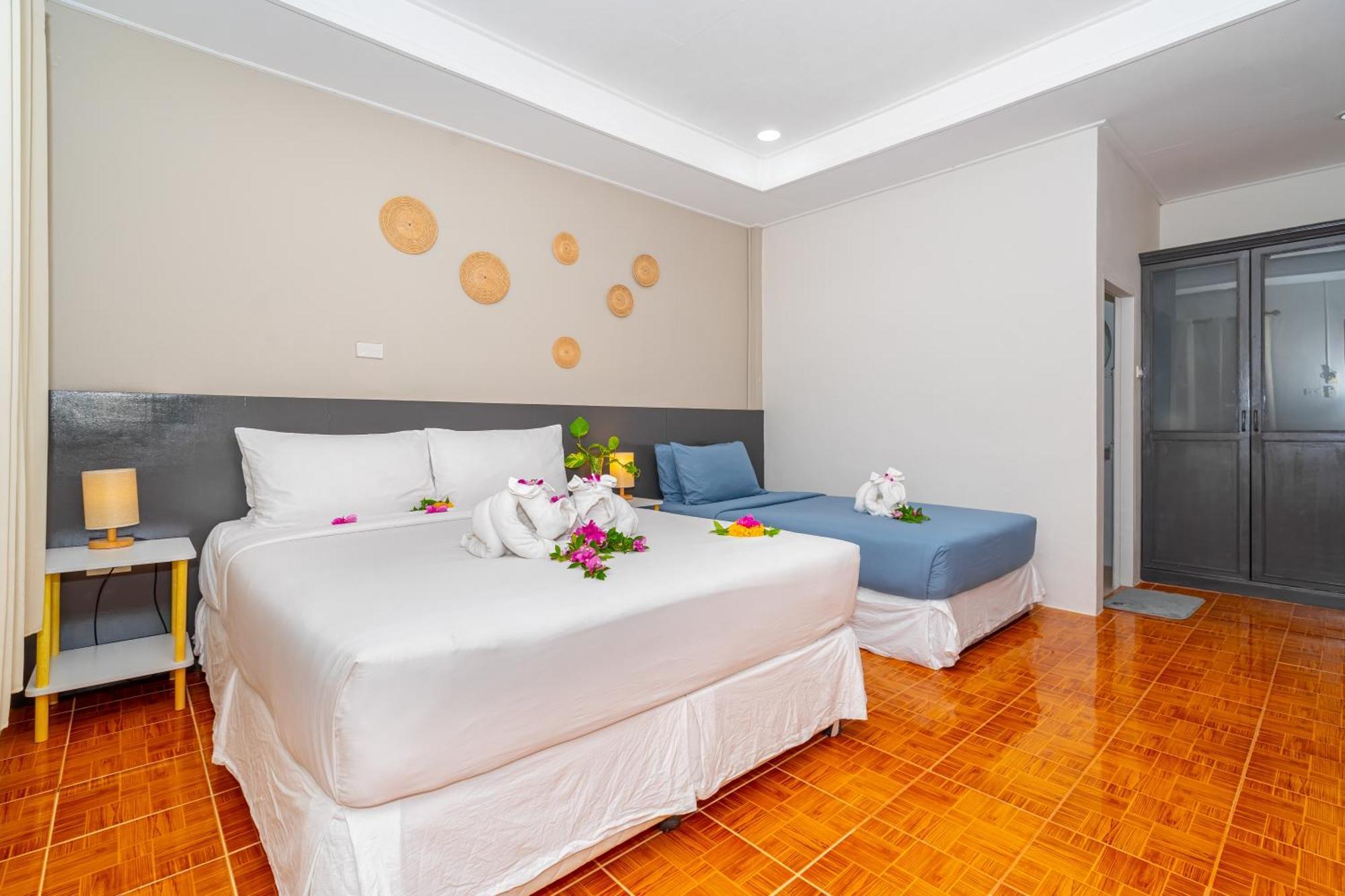 Lanta Beachfront Resort Koh Lanta Ngoại thất bức ảnh