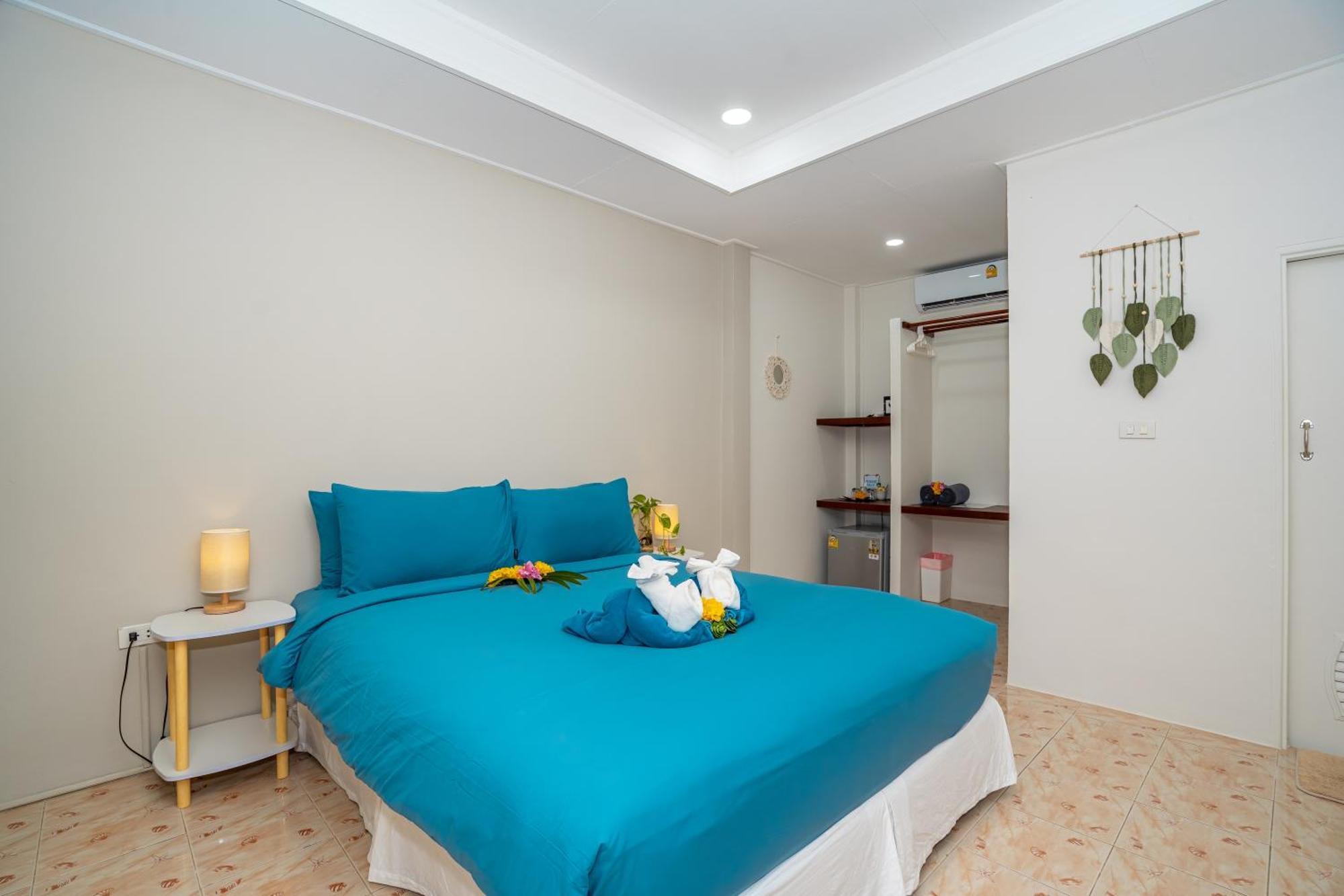 Lanta Beachfront Resort Koh Lanta Ngoại thất bức ảnh