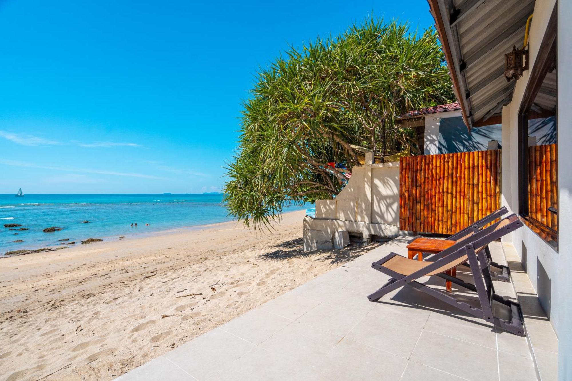 Lanta Beachfront Resort Koh Lanta Ngoại thất bức ảnh