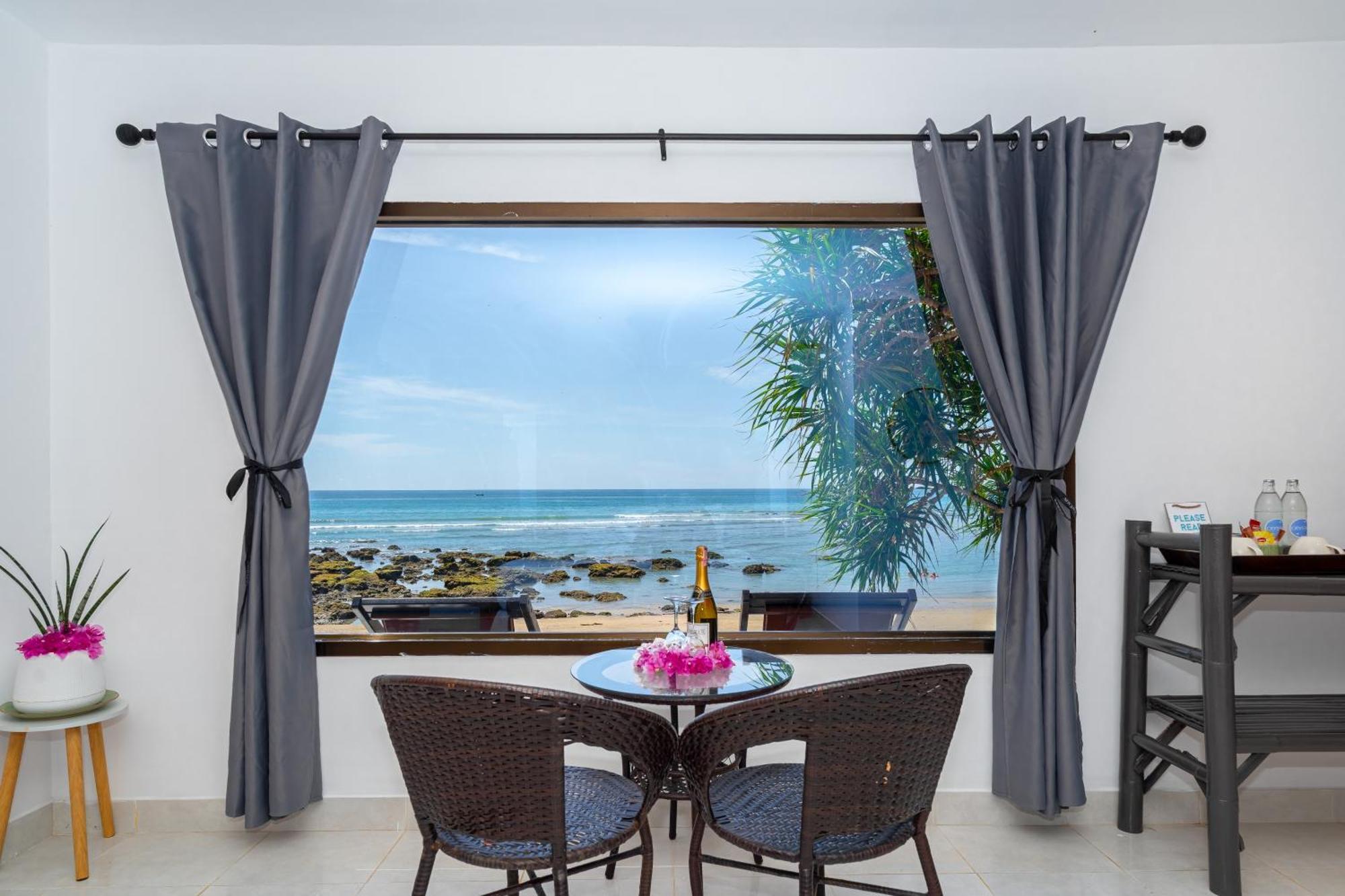 Lanta Beachfront Resort Koh Lanta Ngoại thất bức ảnh