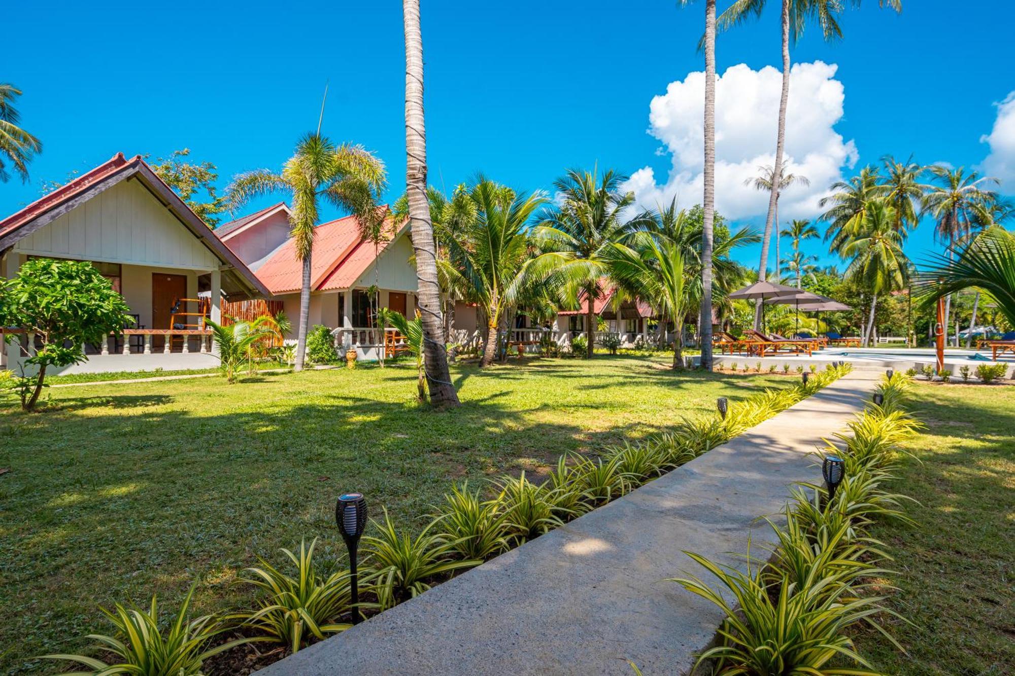 Lanta Beachfront Resort Koh Lanta Ngoại thất bức ảnh